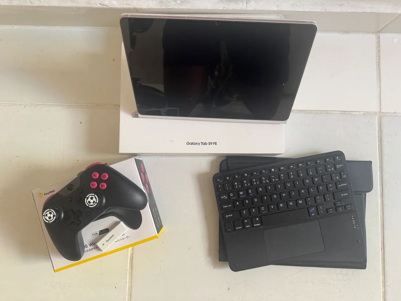 SAMSUNG TABLET S9 FÉ - NÃO FAÇO TROCAS- LEIA A DESCRIÇÃO  - Foto 3