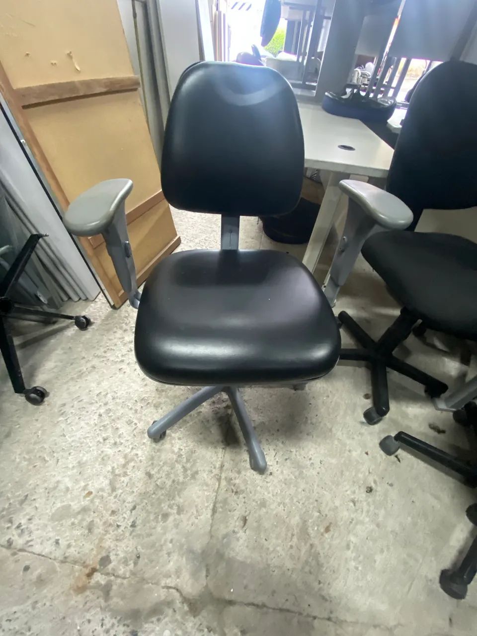 Cadeiras giratórias da marca FLEXFORM  - Foto 2