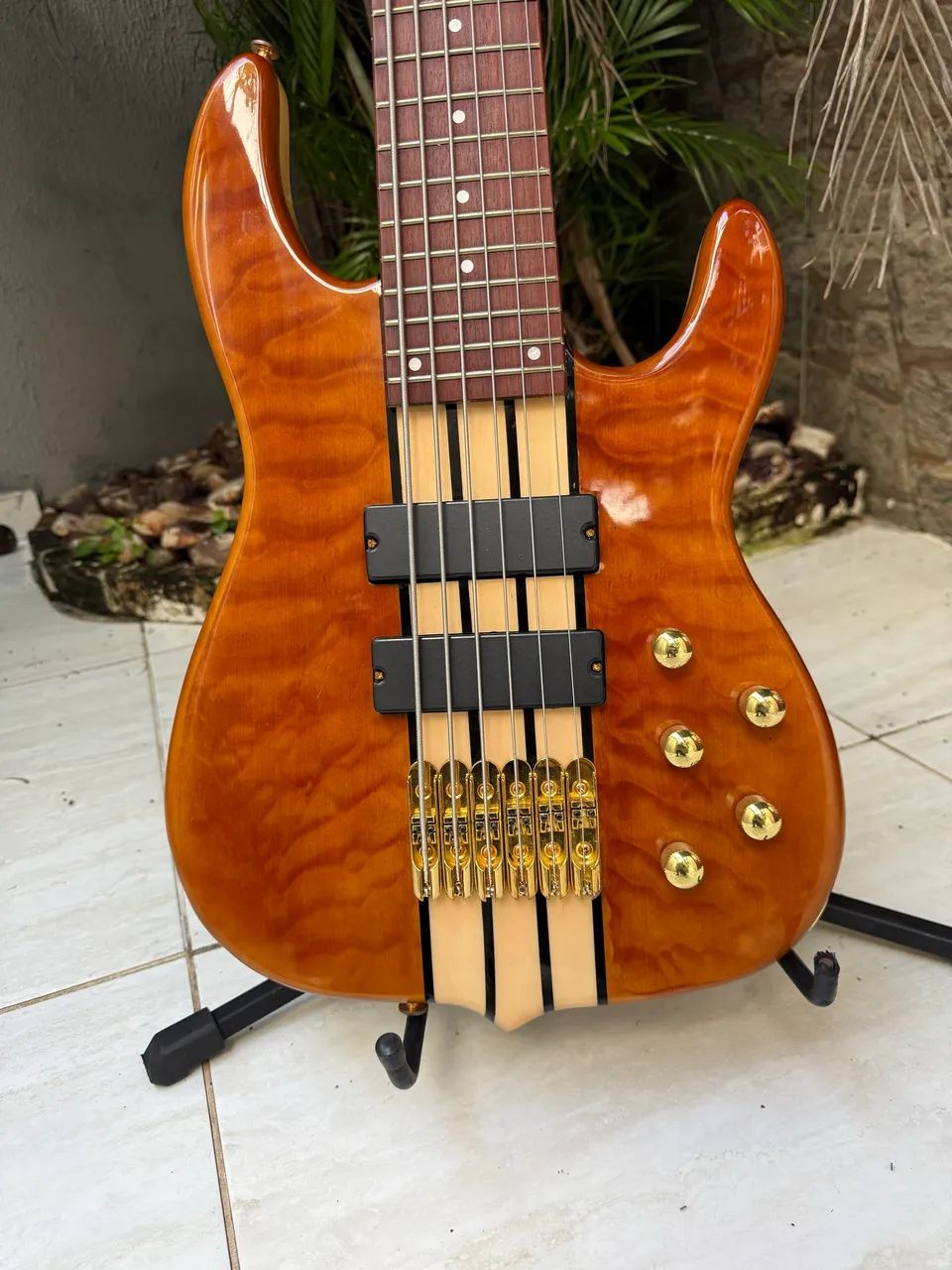 Baixo Ken smith modelo BSR-6 - Instrumentos musicais - Conjunto