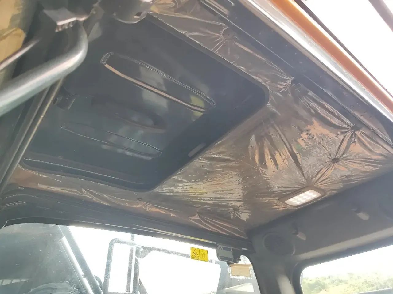 Escavadeira Hyundai R220 Lc-9 - Foto 3