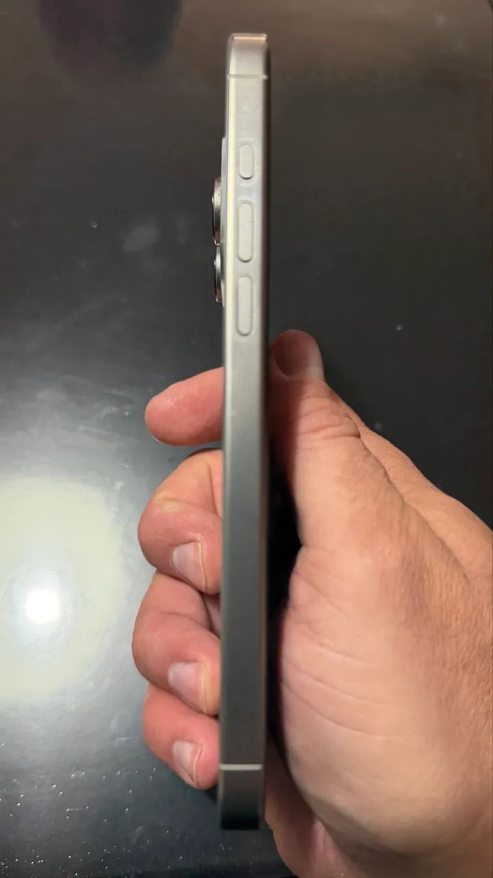 iPhone 16 Pro Max 256 GB - Foto 3