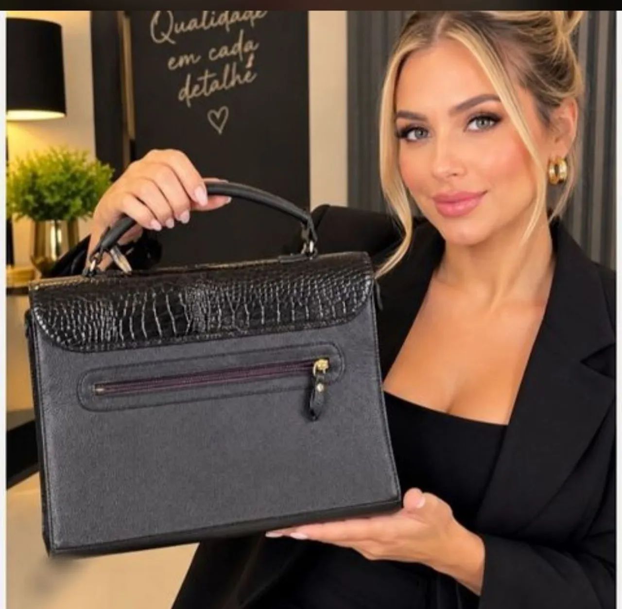 bolsa schaffer preta couro legítimo - Foto 4