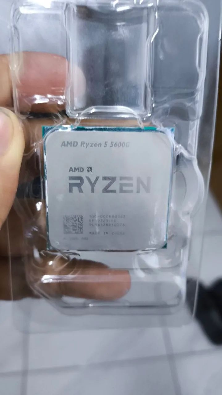 Ryzen 5 5600g em perfeito estado. (com cooler box, sem pasta