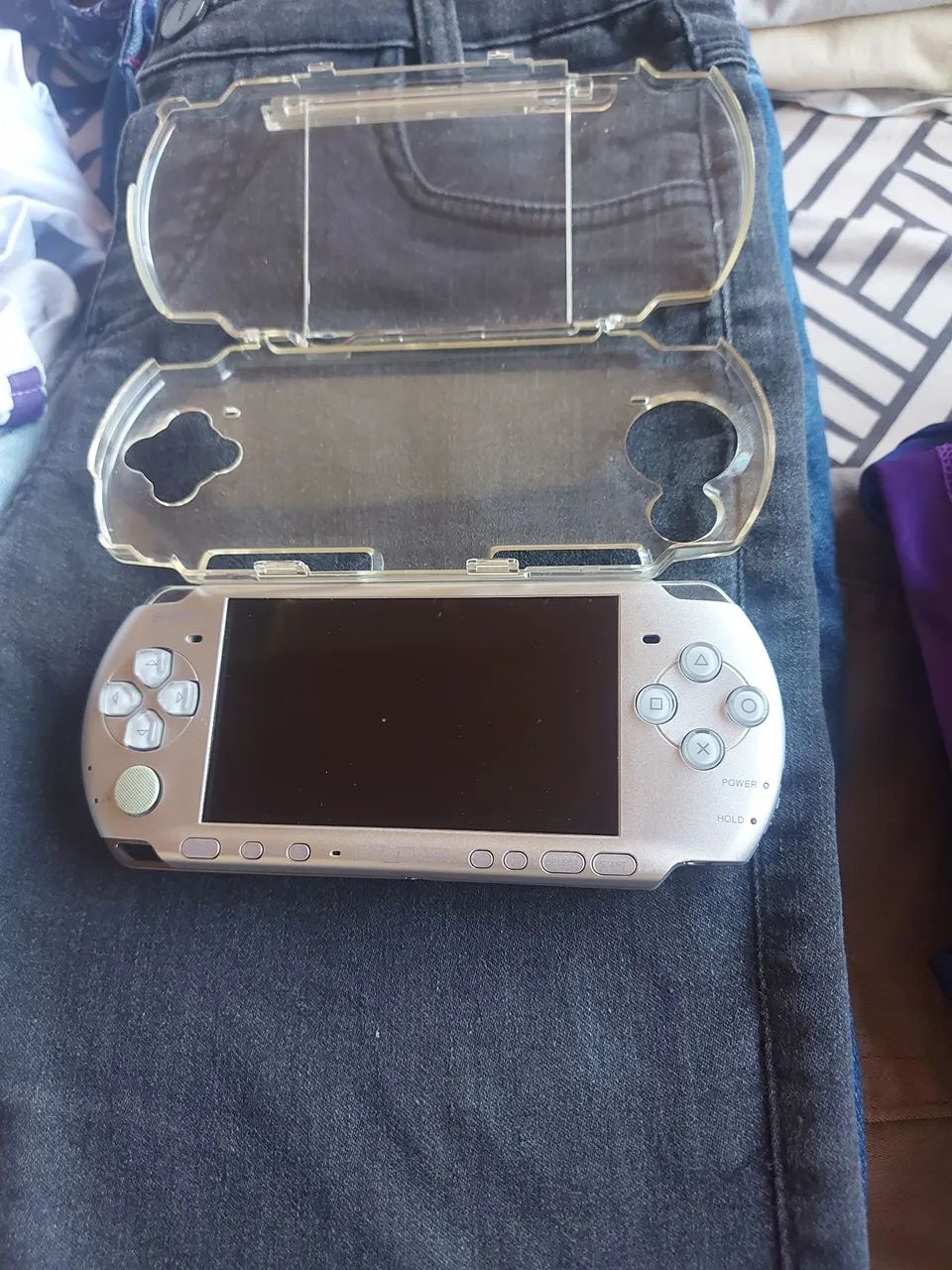 PSP 3000 - Com acompanhamentos  - Foto 2