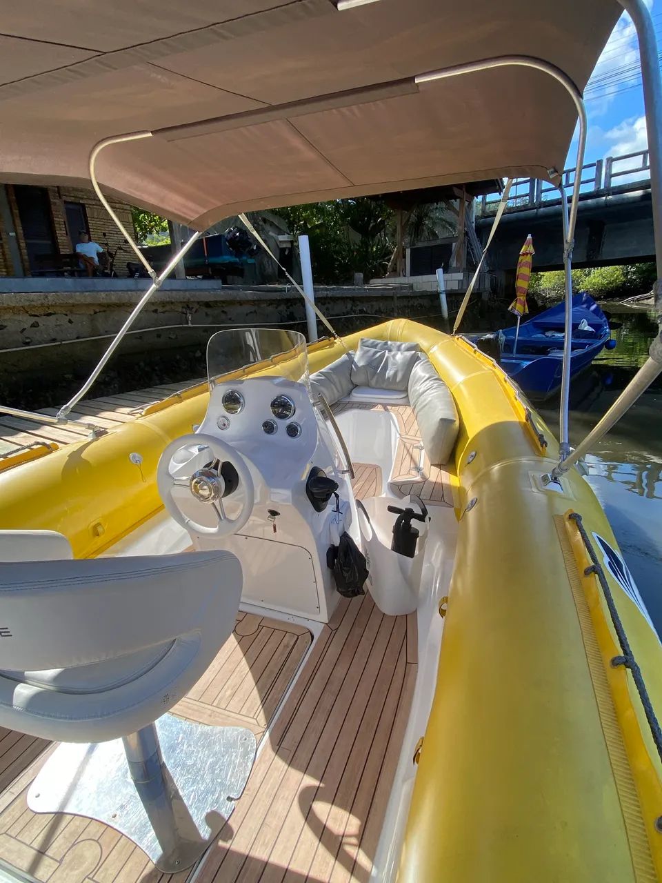 Bote inflável, motor Mercury 