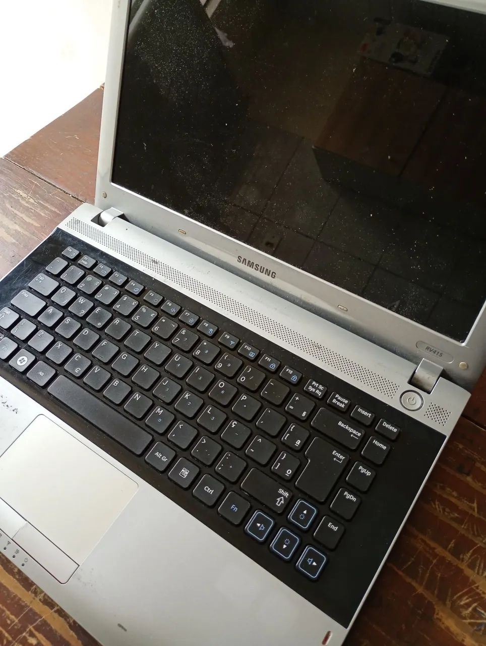 Notebook e 415 para retirar pecas