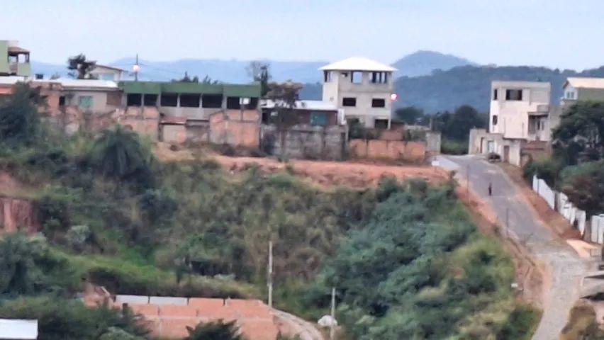 Vendo Lote 300m2, Bairro Juliana  - Foto 2