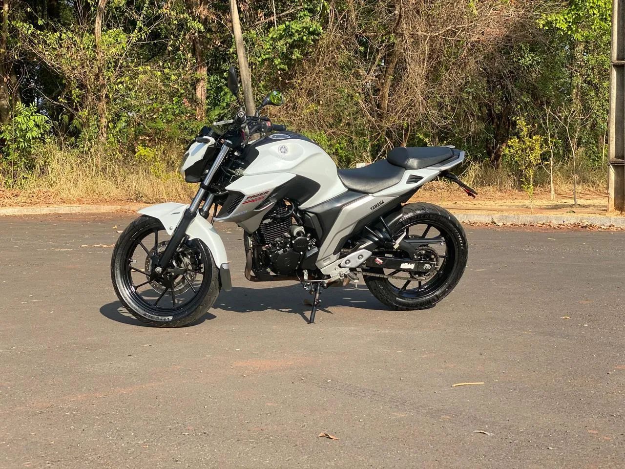 Fz 250 2018