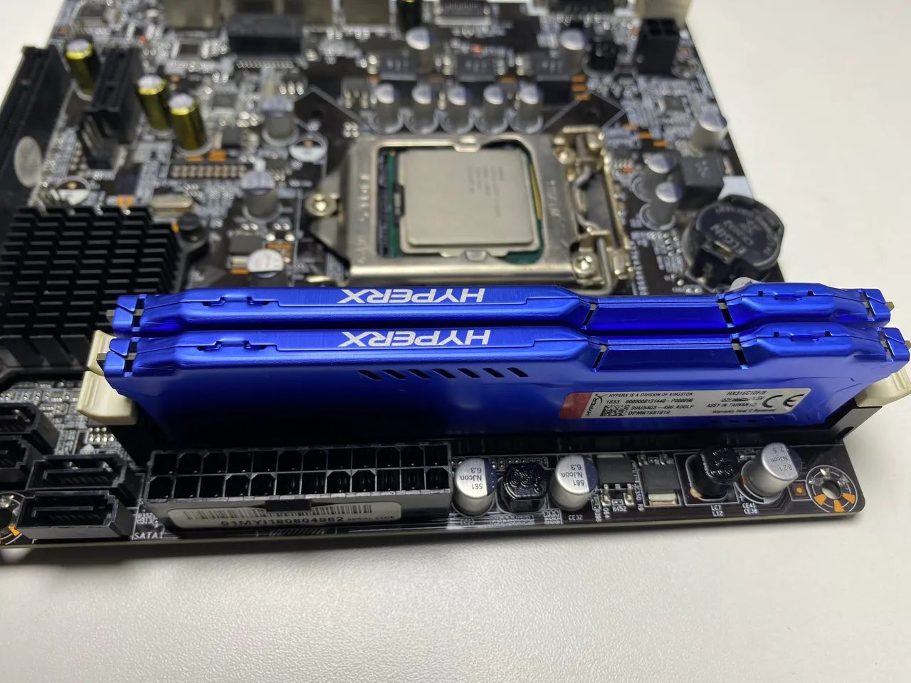 Kit Gamer i7 + Memória HyperX Fury + Placa Mãe H61 LGA - Peças de