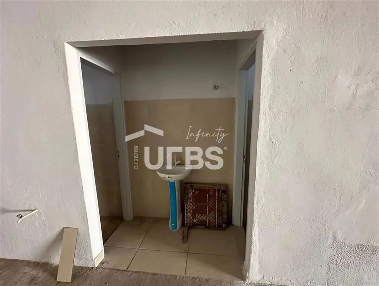 Galpão 350m2 com excelente localização, abaixo do Aldeia do Vale - Foto 6