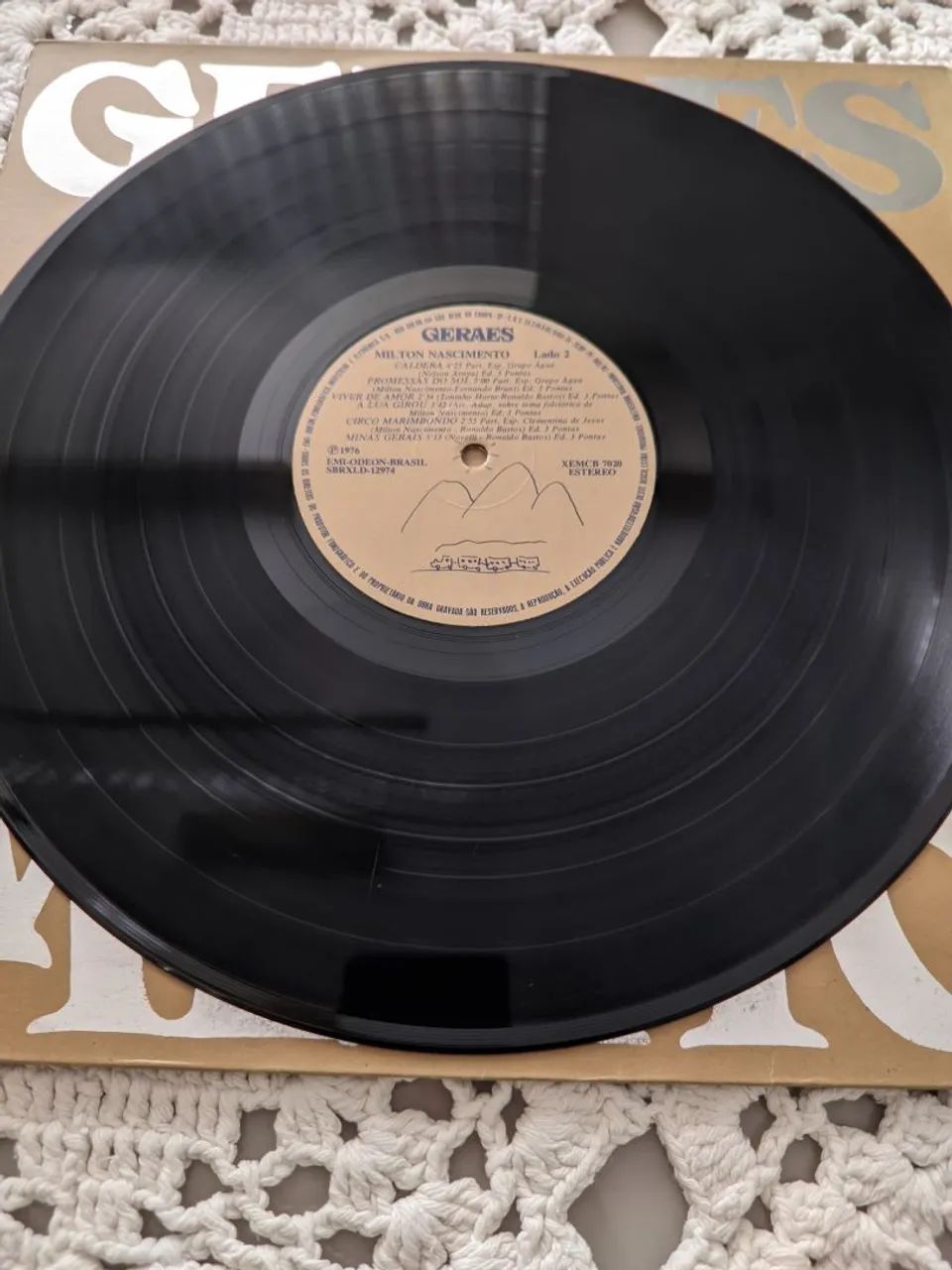 Milton Nascimento - Geraes - LP Vinil - EMI Odeon - 1976 - Foto 3