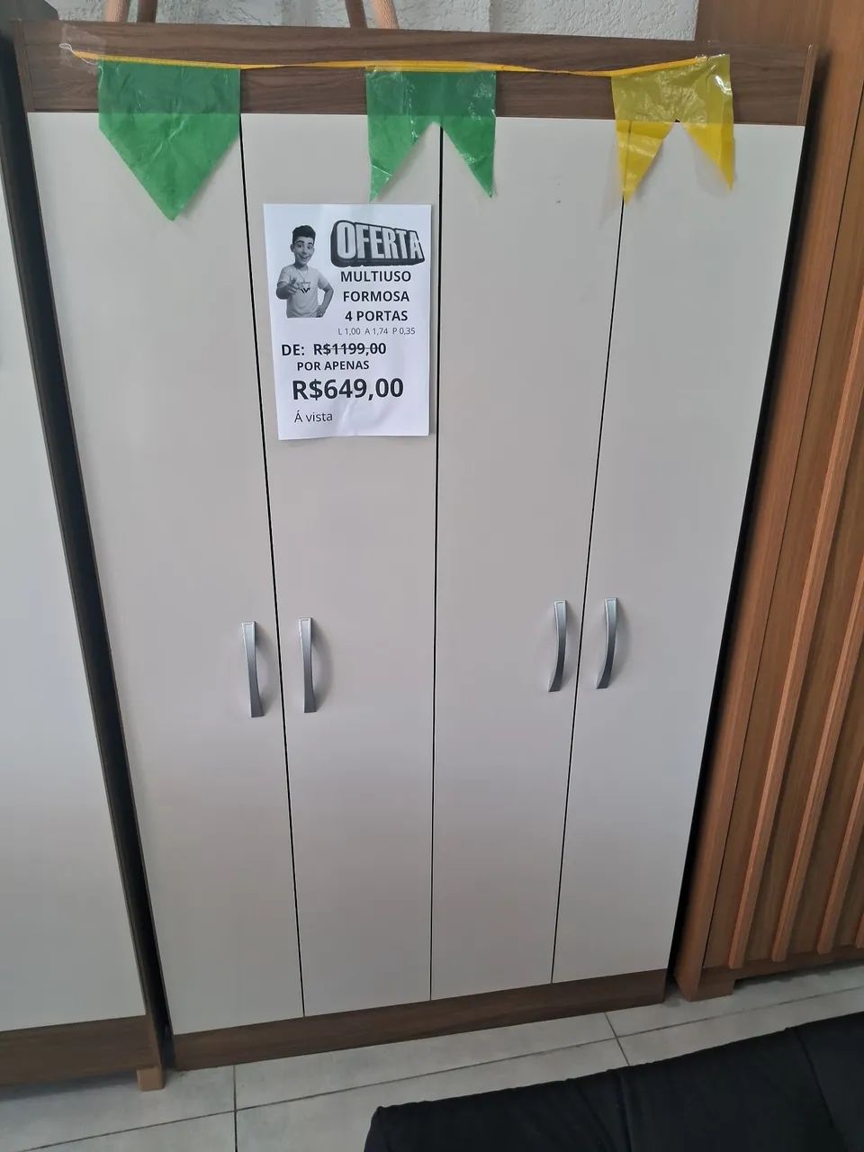 Guarda roupa multiuso 4 portas  - Foto 2