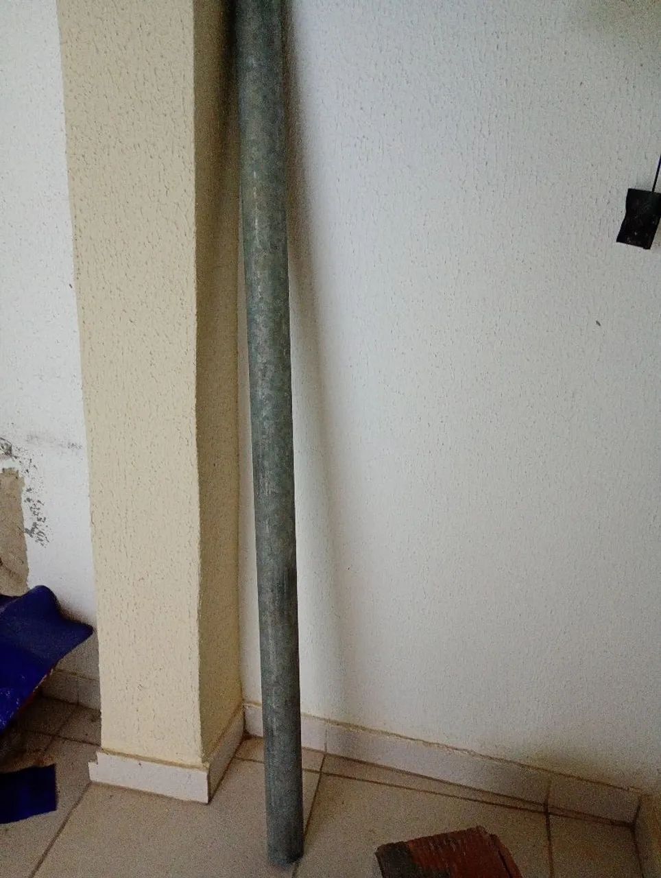 CANO DE POSTE EM FERRO 1M e 68Cm - Foto 3