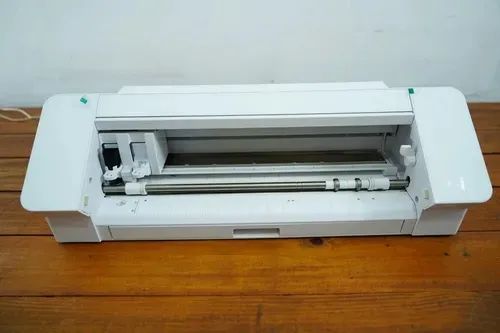 Silhouette Cameo 4