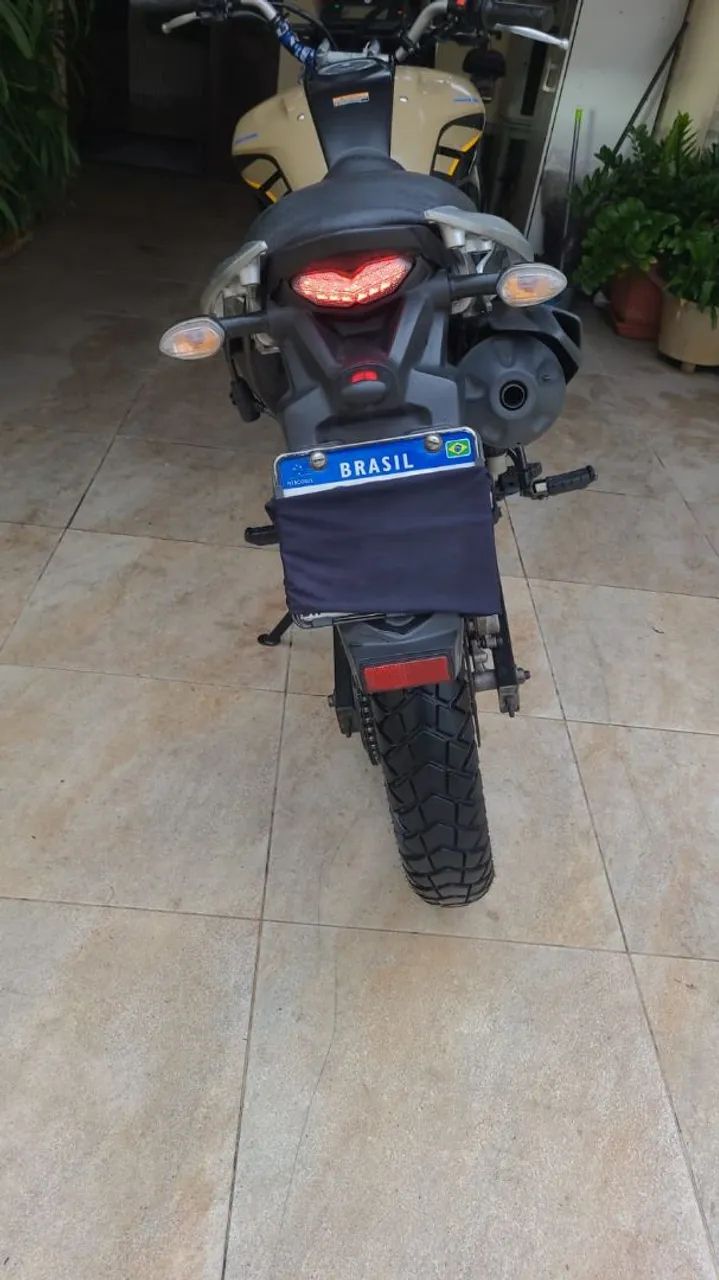 Muito nova - Foto 2
