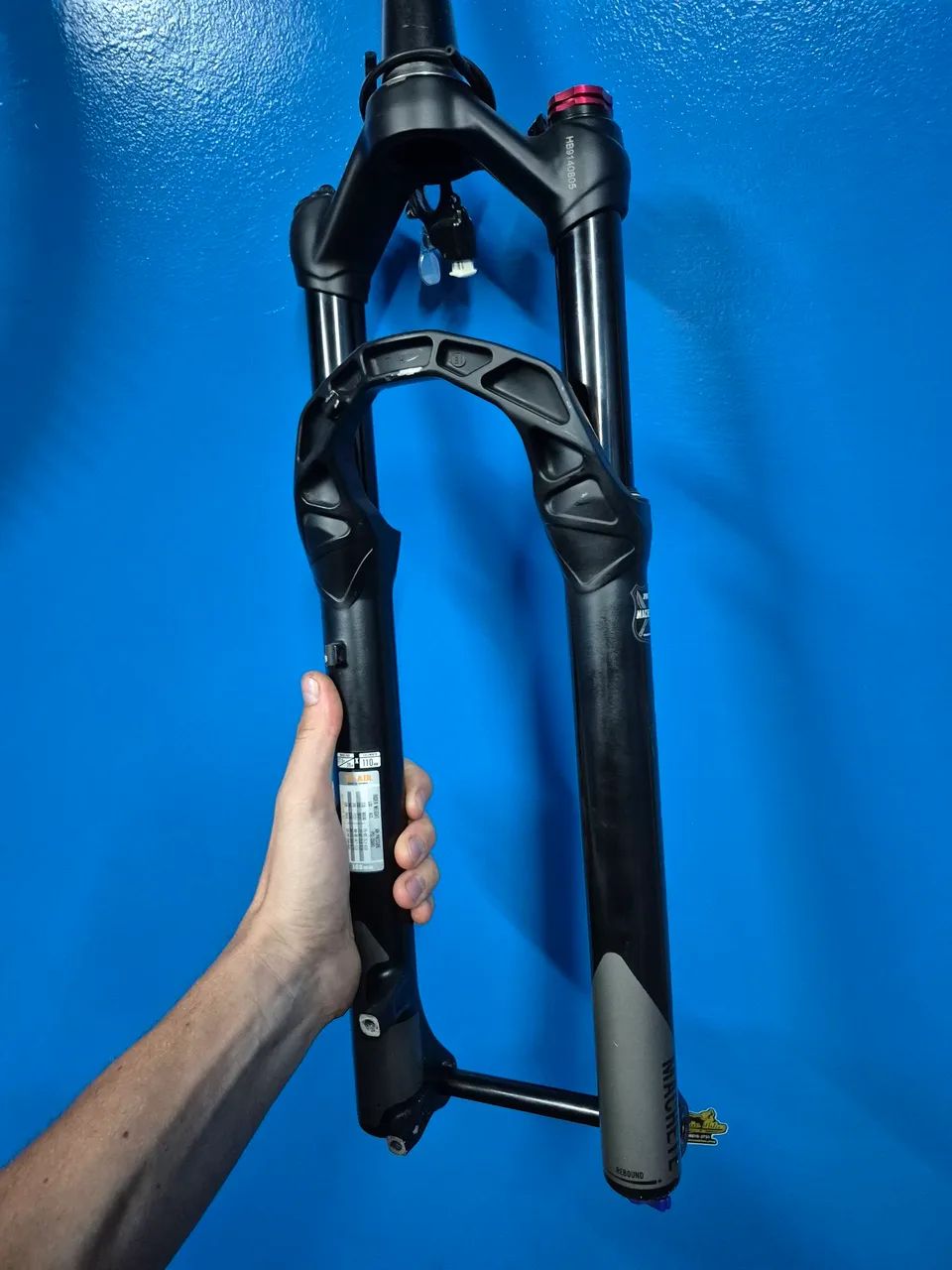 Suspensão Manitou Machete  - Foto 5