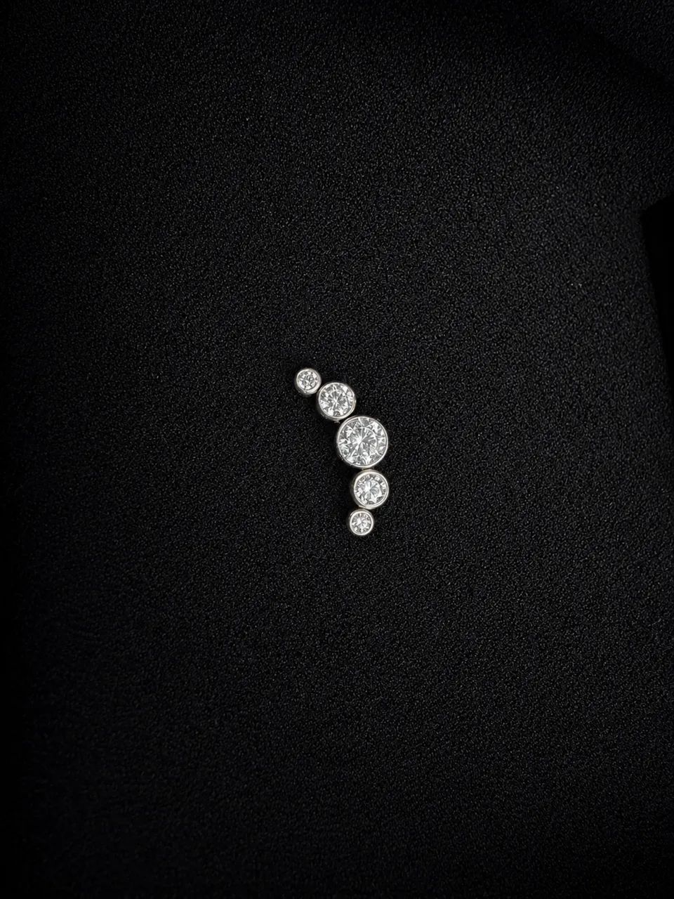 Piercing em titânio 