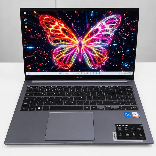 HP G9 i3 13ª Geração 8GB 256GB NVMe 15.6 Zero Caixa Nota