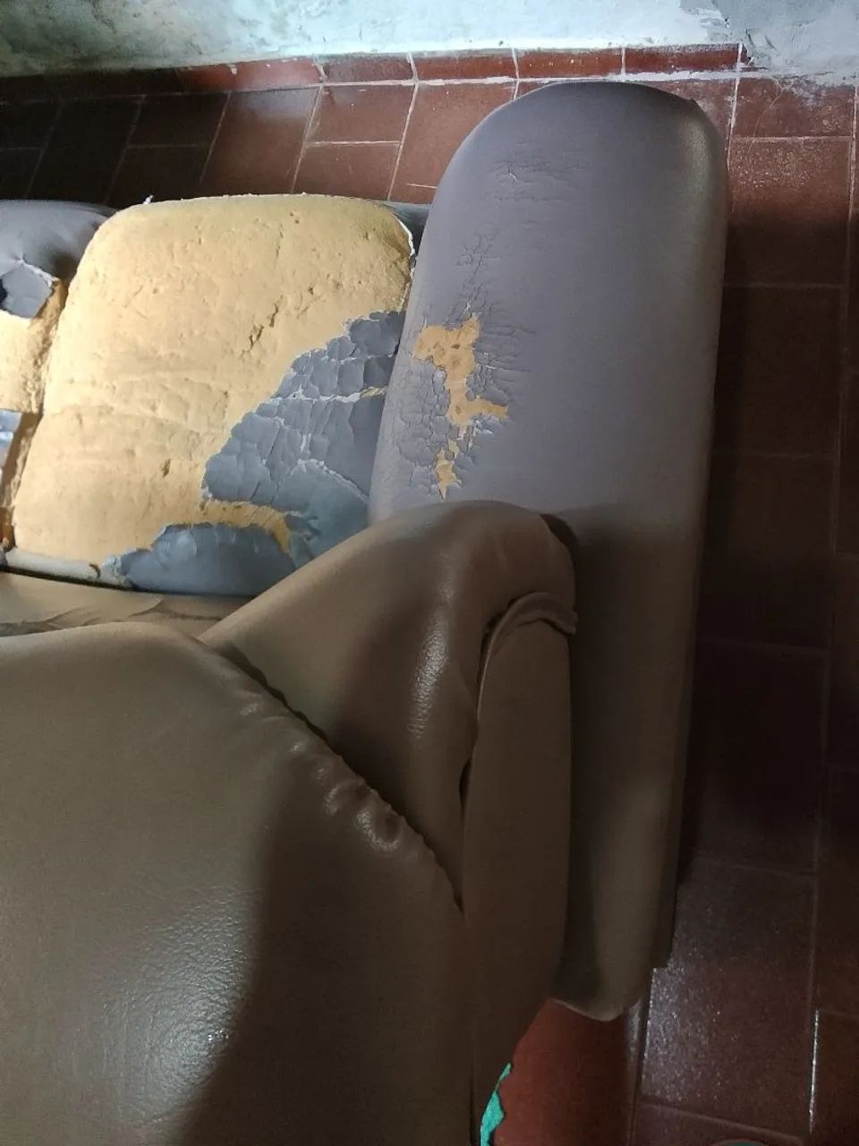 Two-Seater Sofa456503368206274562