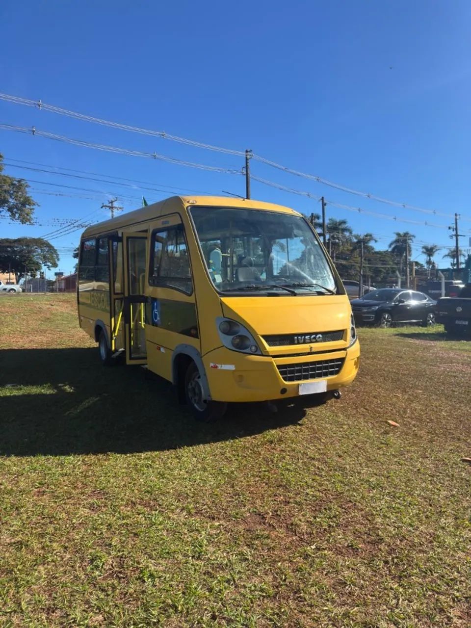 Micro ônibus Iveco City Class 70c17 ano 2014, - Foto 2