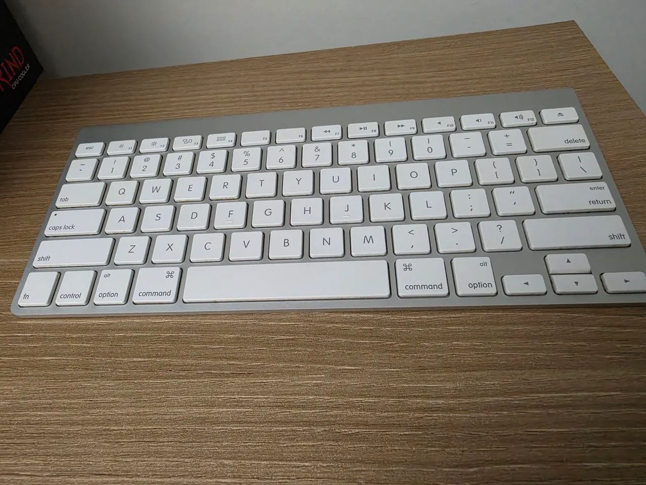 Teclado Apple Magic Keyboard A1314 (Original Apple) 