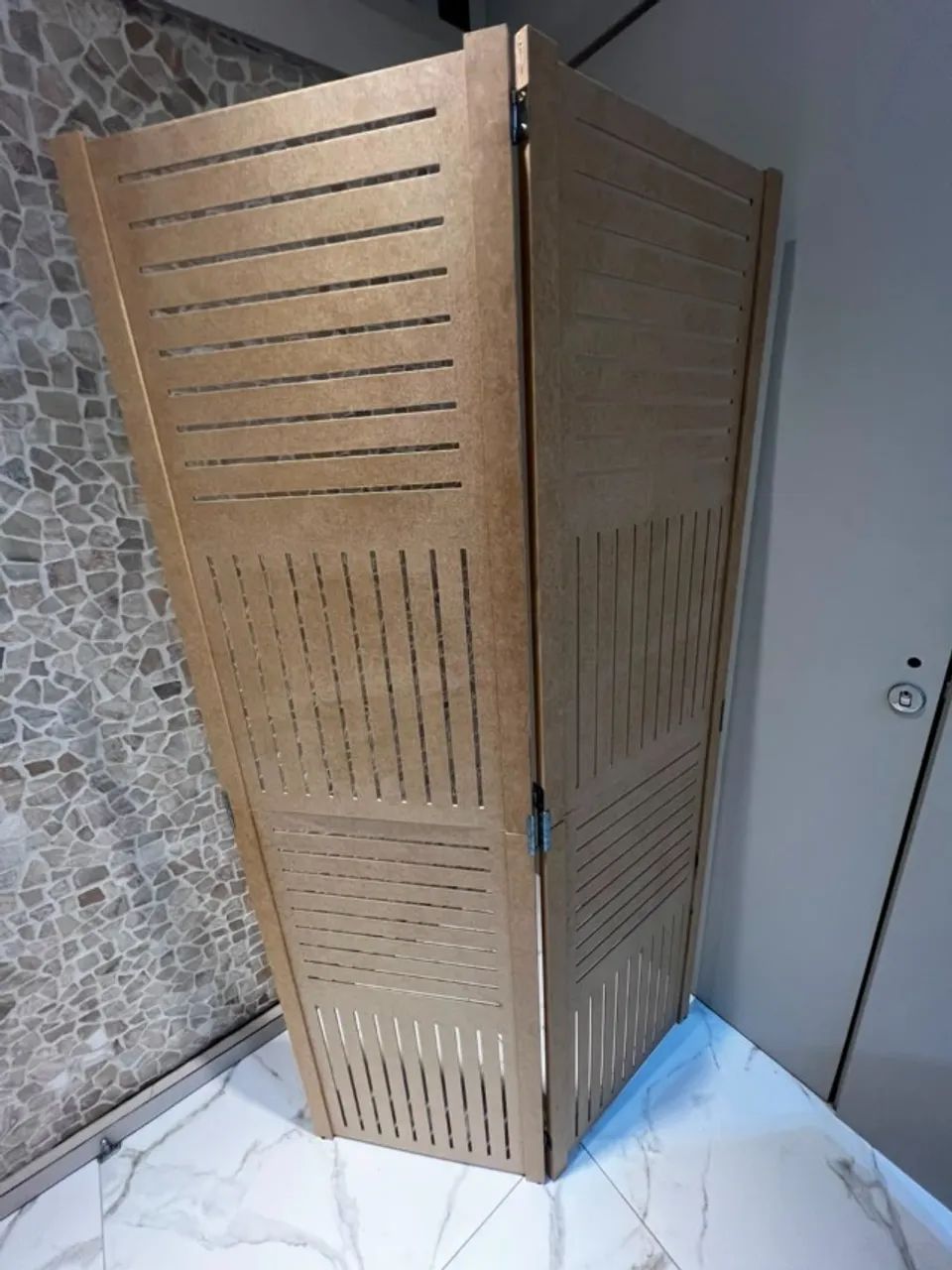Biombo sanfonado - divisor de ambiente - 2 folhas - Ripado  - Foto 5