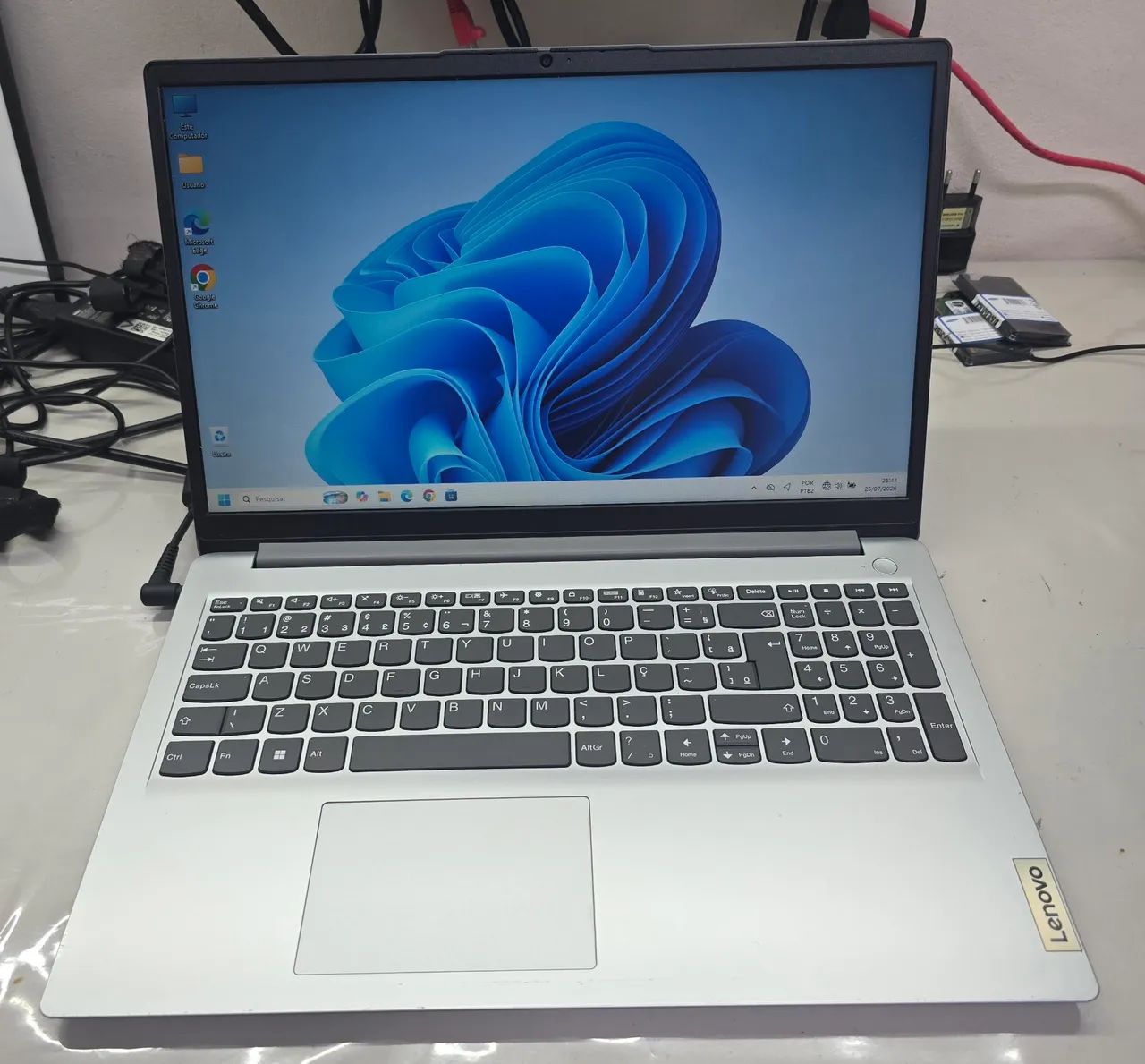 Notebook Lenovo Ideapad 1i 