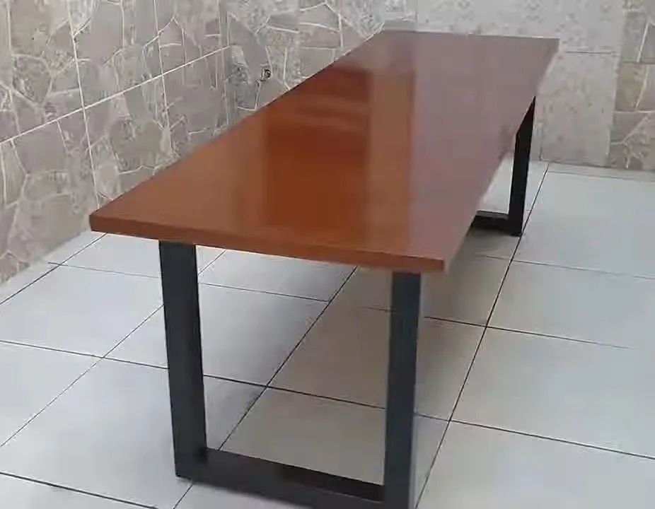 Cadeiras poltronas banqueta. Jogo de jantar completo. . - Foto 5