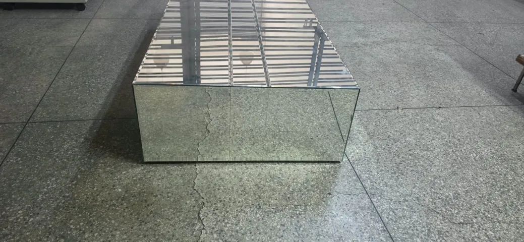 MESA DE CENTRO ESPELHADA USADA - LEIA DESCRIÇÃO - Foto 5