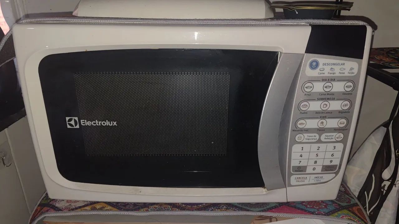 Micro-ondas Electrolux - R$ 260,00<br> - Foto 4