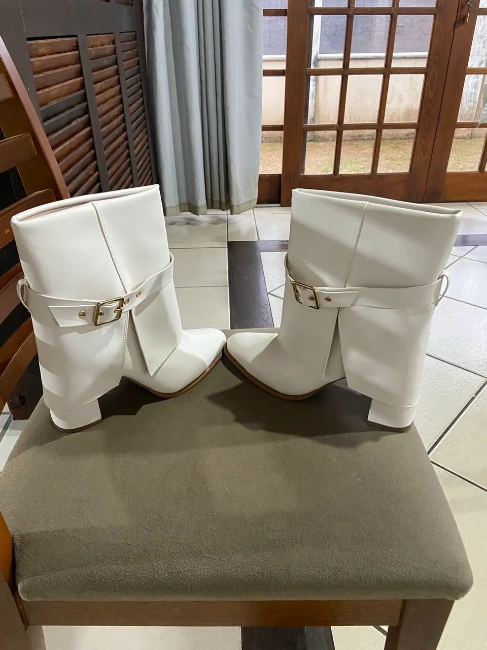Botas femininas - Foto 5