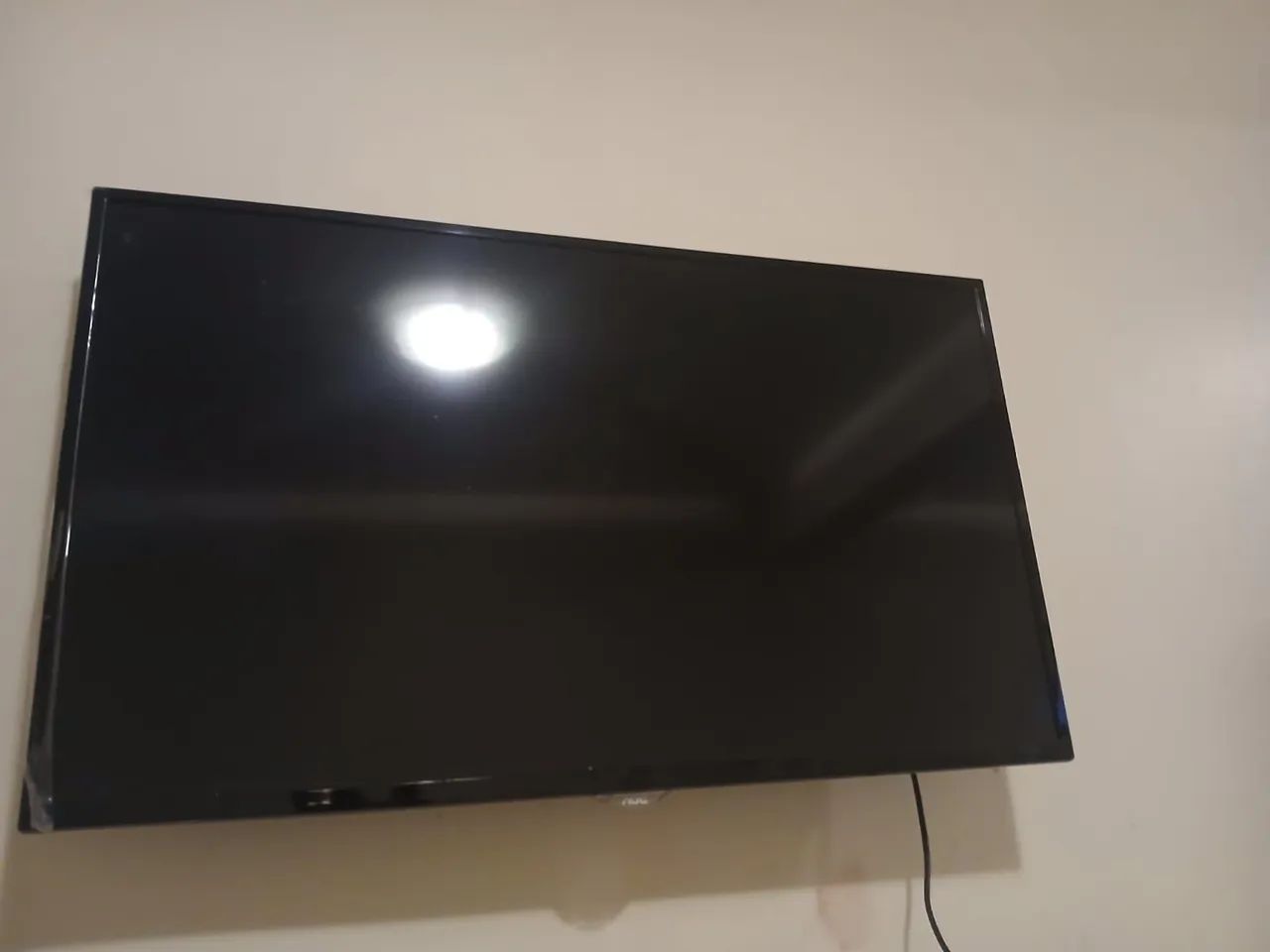 TV AOC 