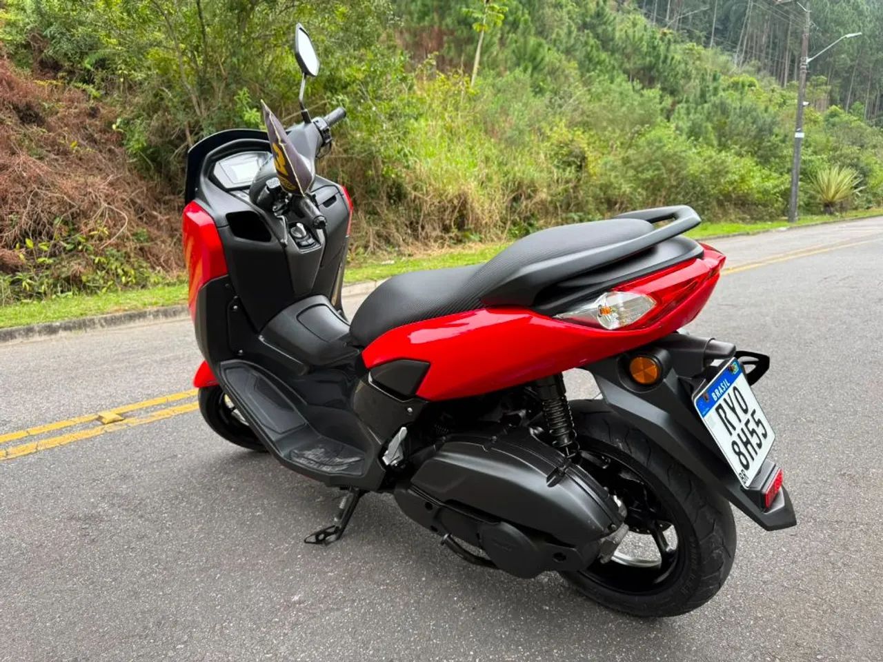 NMAX Connected 160 ABS - Foto 4