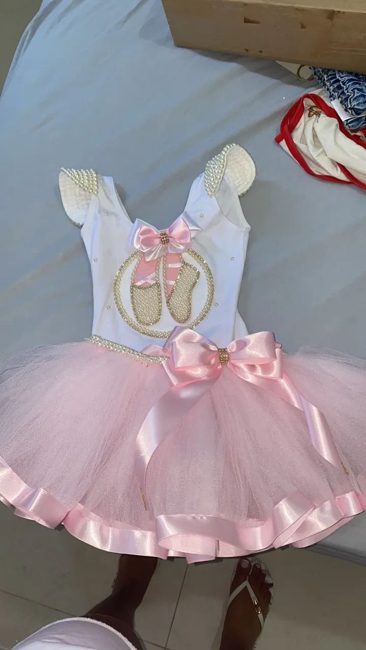 Roupa temática bailarina com sapatilha 
