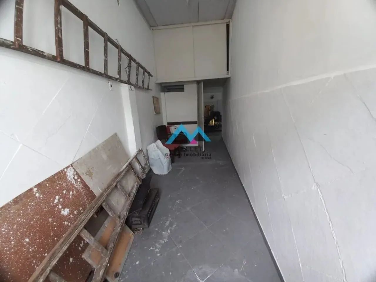 Galpão de 205 m², com 2 vagas de garagem, à venda em Bonsucesso. - Foto 6