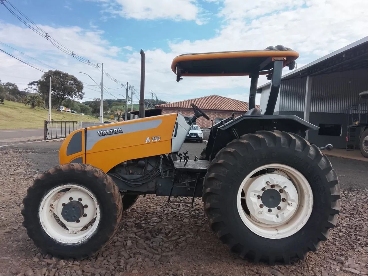 Trator Valtra A750 - Foto 5