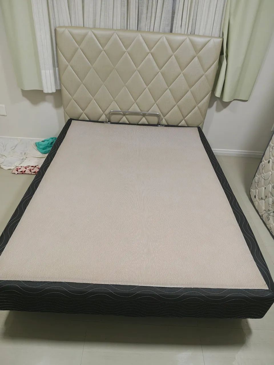 Cama box casal 