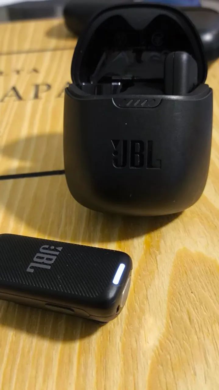 Microfone JBL Quantum Stream Wireless - Foto 4