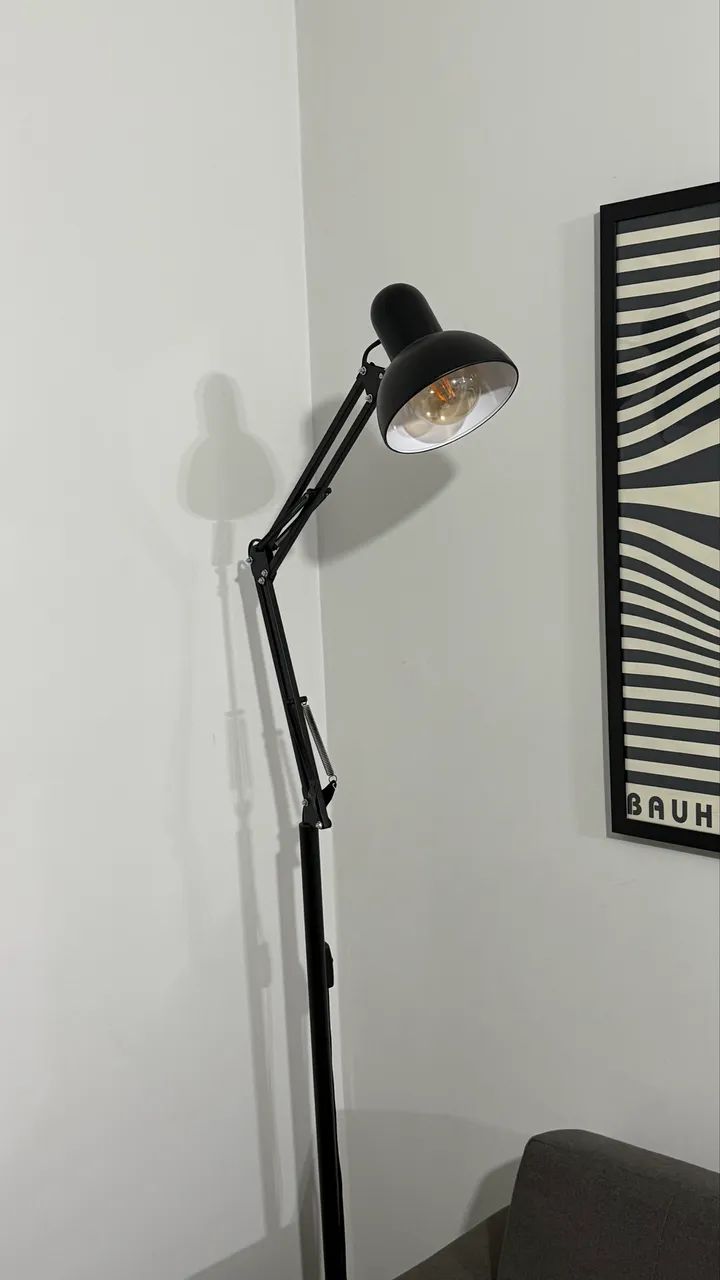 Luminária articulada 