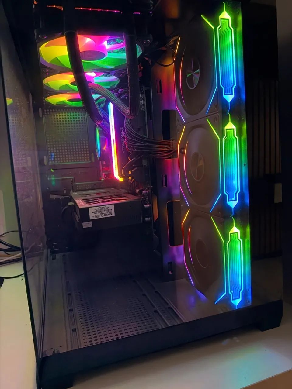 PC Gamer Ryzen 7 + RTX 5070  - Foto 3