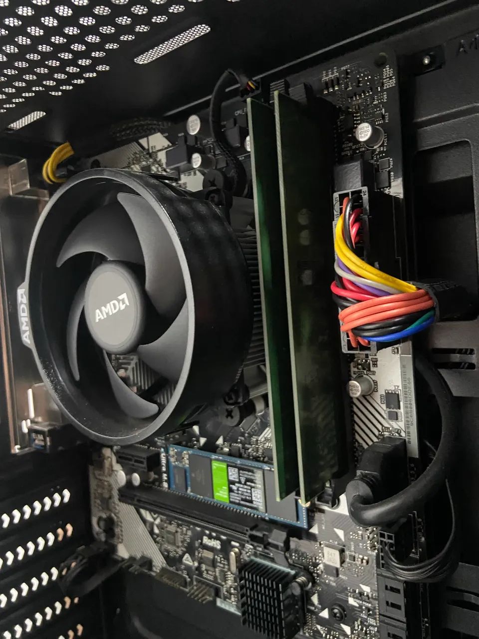 PC Ryzen 3 3200G | 8GB RAM | SSD NVMe 250GB | Windows 11 Pro - Foto 4