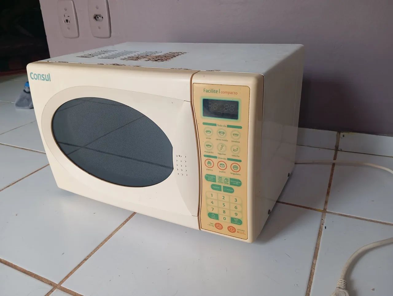 Microondas (com defeito) - Foto 2