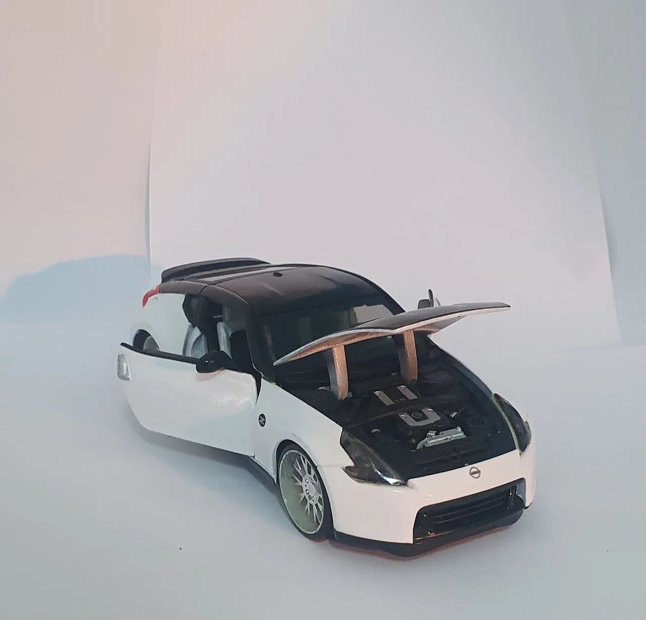 Miniatura 1:24 - Foto 2