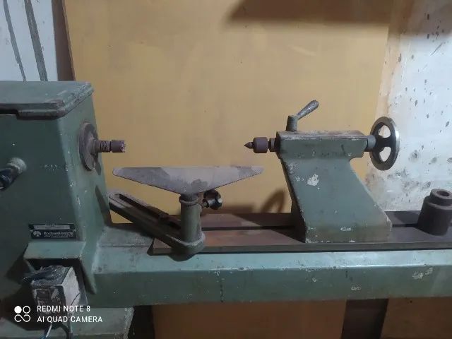 Torno manual invicta e plaina desempenadeira  - Foto 2