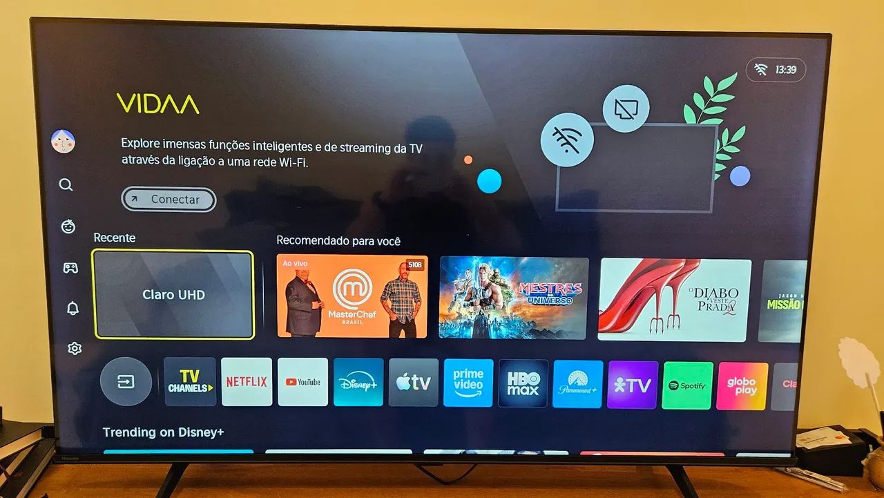 VENDO SMART TV 4k QLED HISENSE 55p com NF - Foto 2