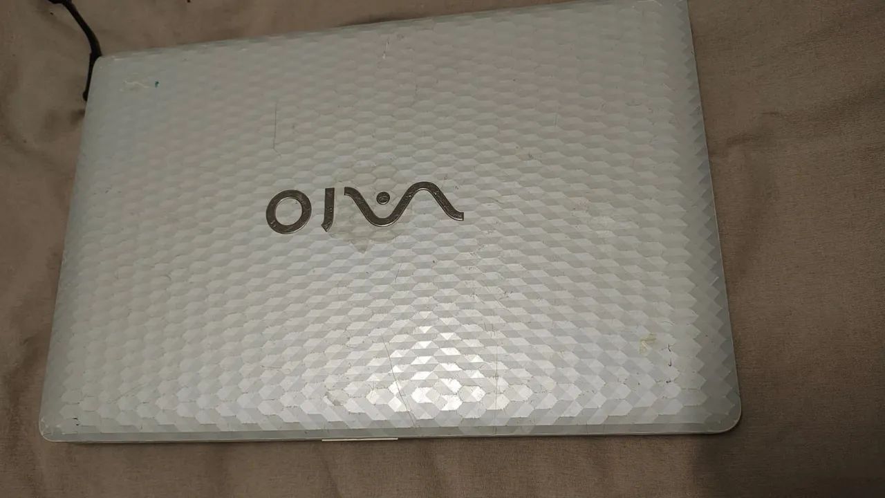 Vendo notebook Vaio - Foto 2