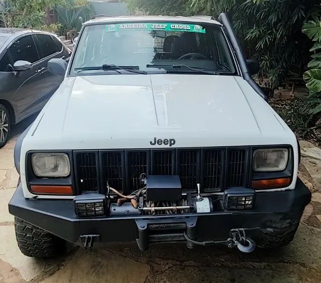 Jeep Cherokee Sport 4.0 Mec./aut. 1997