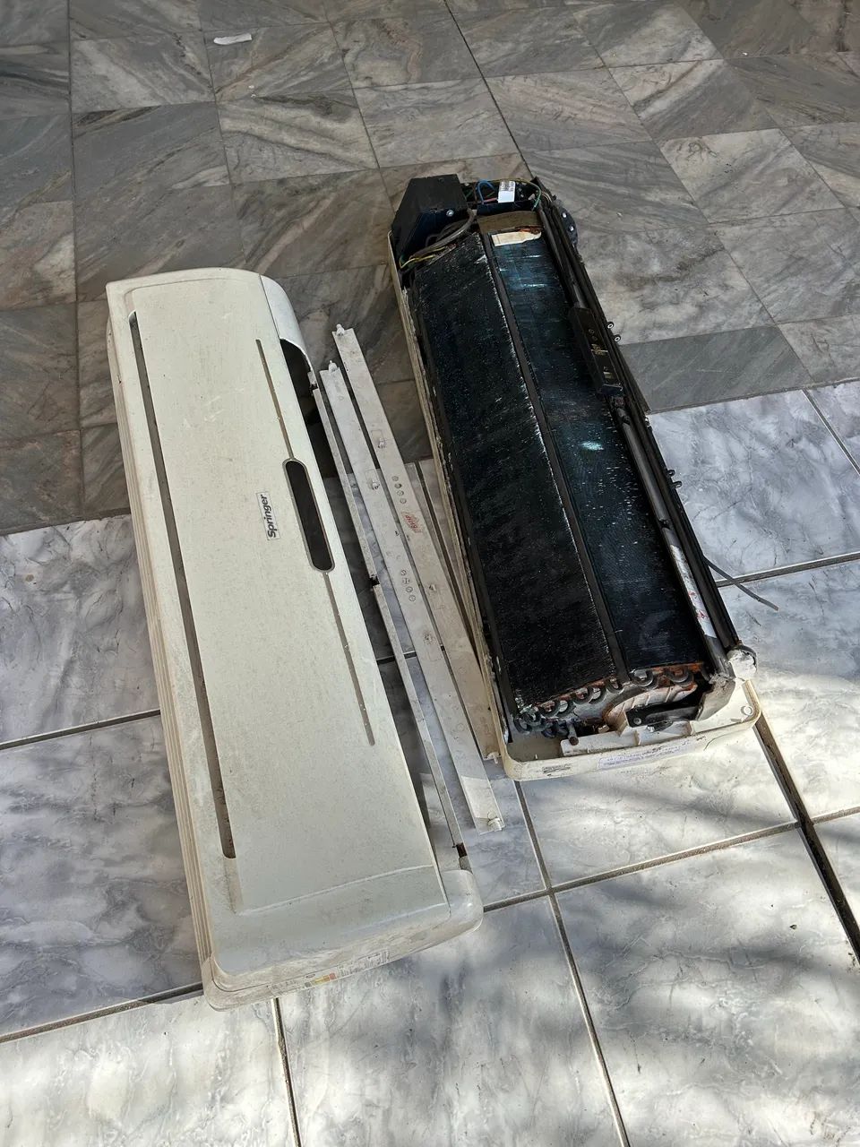 Vendo Compressor de Ar-condicionado Sprint  - Foto 4