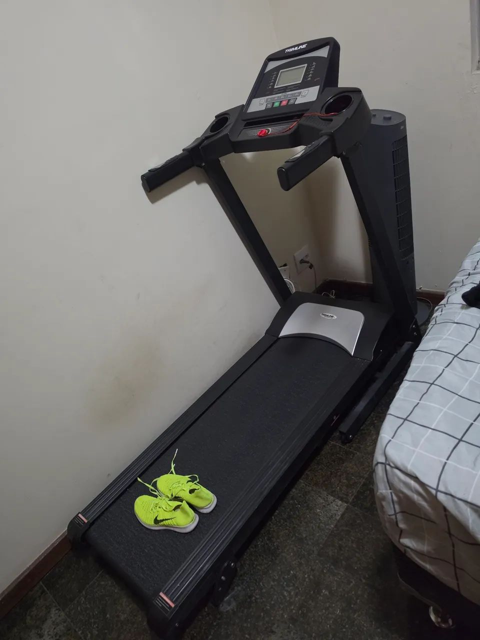 VENDO ESTEIRA 