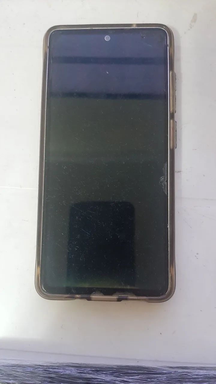 Galaxy S20 FE  6 GB / 128GB